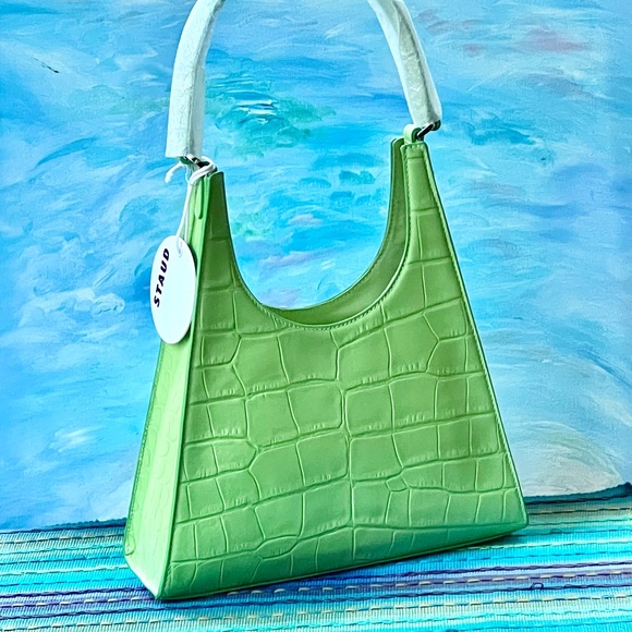 🌺🎉HP🎉🌺 NWT Staud Rey Croc Embossed Shoulder Bag Pistachio - Picture 3 of 16